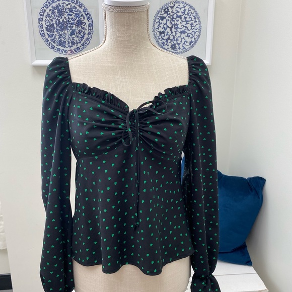 Topshop Tops - 🖤💚 TOPSHOP Green Blouse🖤💚